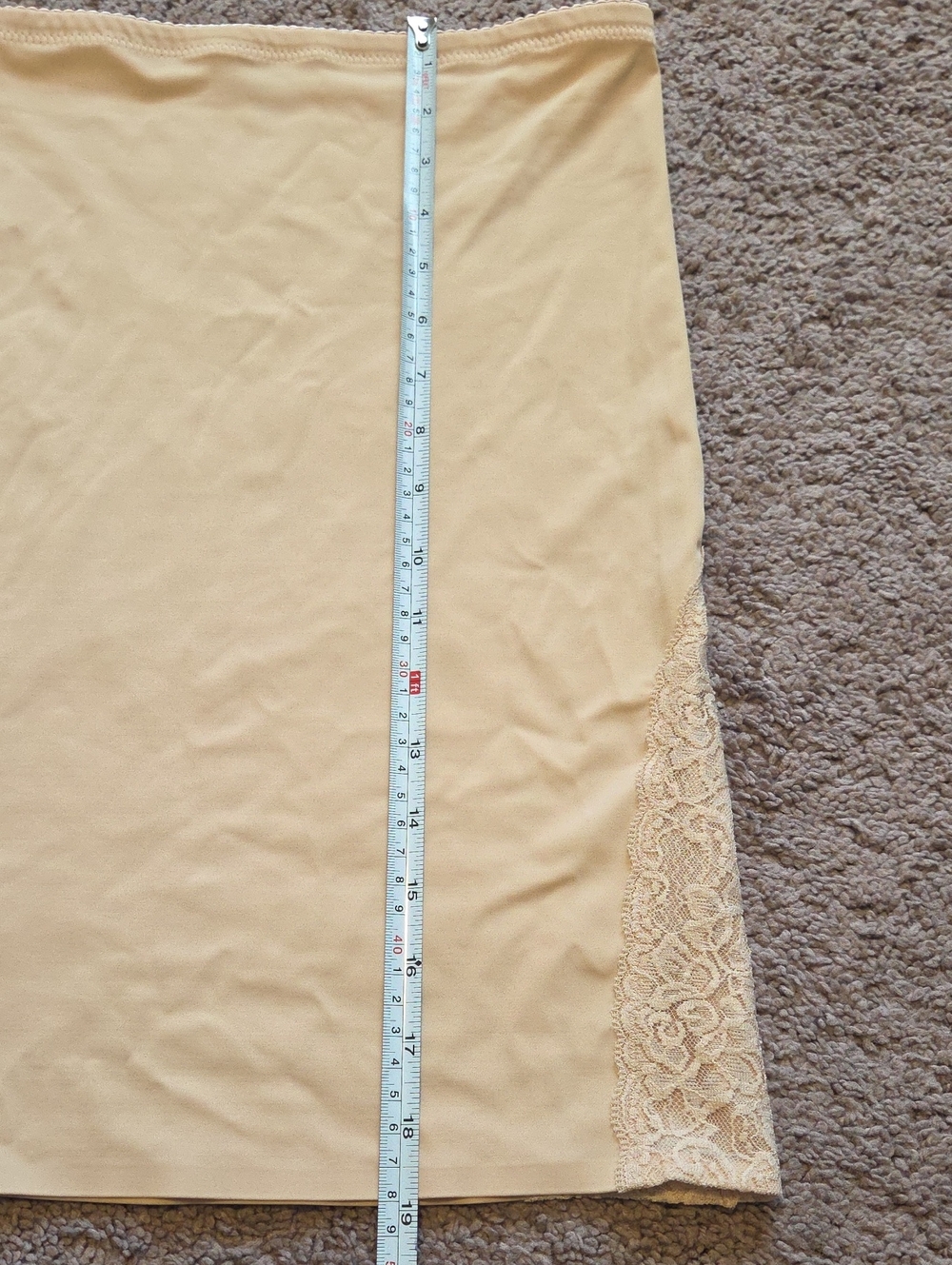 IZOD Tan Beige Nylon Spandex Tummy Control Half Slip Lace Accent Size Medium - Picture 3 of 7